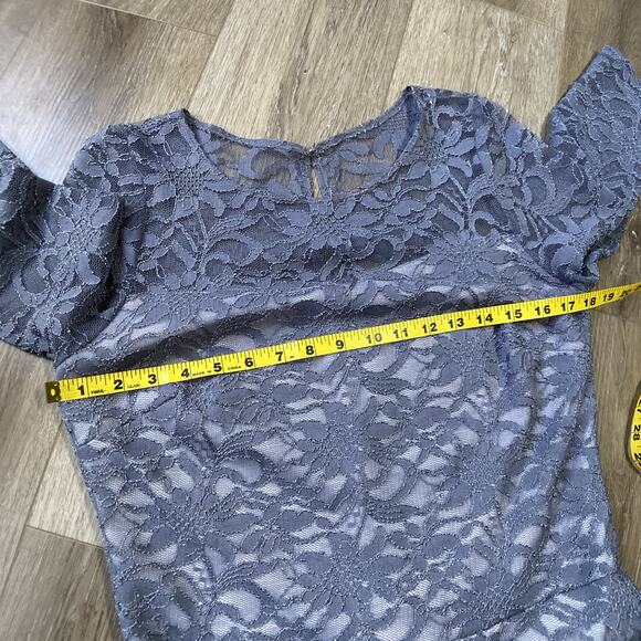 Sangria Fit & Flare Dress Women Sz 12 Gray Lace Overlay Wedding - Picture 6 of 11